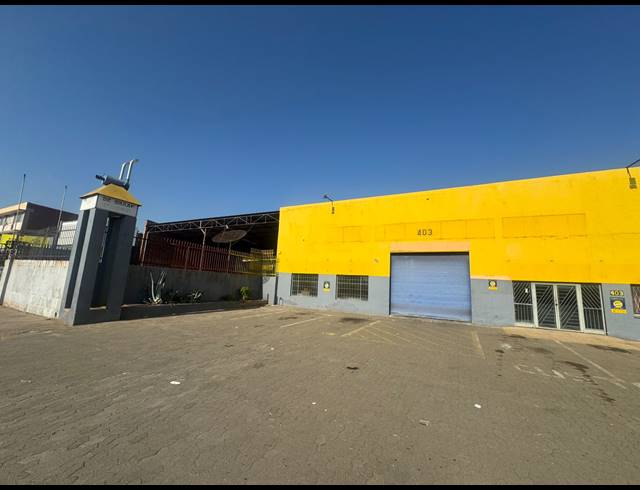 1,300M² WAREHOUSE TO LET IN HERMANSTAD